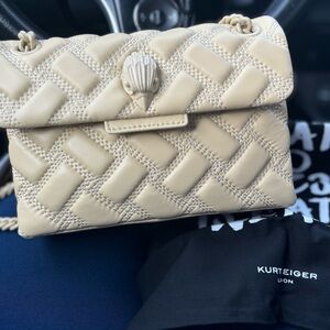 Kurt Geiger mini Kensington in cream color